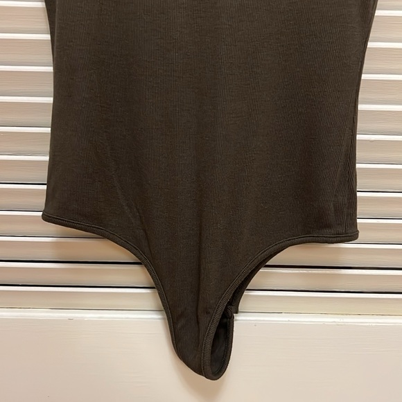 Vici Bodysuit in Charcoal, Size Small, EUC - Picture 15 of 16